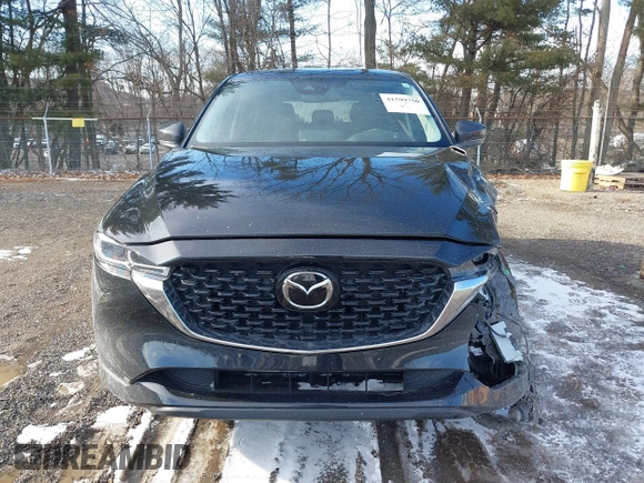2024 Mazda CX-5 2.5 S Carbon Edition with VIN JM3KFBCL5R0413304, listed as a IAAI auction lot 41599750 with 26,434 mi miles. Bid and sale history available at carsss.com. Image 12.