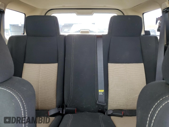 2006 Hummer H3 with VIN 5GTDN136668286254, listed as a Copart auction lot 70252514 with 112,987 mi miles and Salvage Title. Bid and sale history available at carsss.com. Image 10.