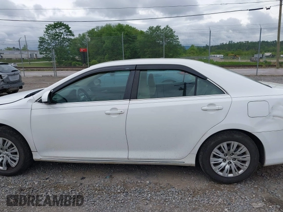 2012 Toyota Camry L z VIN 4T1BF1FK1CU532002, wystawiony jako IAAI lot #42215124 z przebiegiem 209 642 mil mil oraz . Historia ofert i sprzedaży dostępna na DreamBid. Obrazek 14.