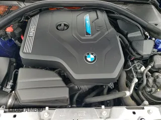 2023 BMW 3 Series 330e с VIN 3MW39FF01P8D06750, выставлен на аукционе Copart как лот 72102855 с пробегом 15 731 миль миль и Списание • Salvage title. История ставок и продаж доступна на DreamBid. Изображение 13.