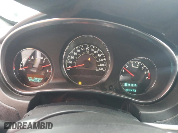 2014 Chrysler 200 Touring z VIN 1C3CCBBG2EN115496, wystawiony jako Copart lot #52072635 z przebiegiem 131 473 mil mil oraz Szkody całkowita. Historia ofert i sprzedaży dostępna na DreamBid. Obrazek 9.