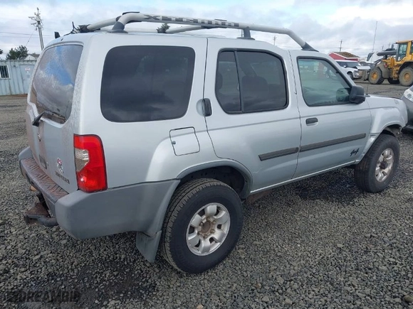 2001 Nissan Xterra XE with VIN 5N1ED28Y21C584235, listed as a IAAI auction lot 41795728 with 214,424 mi miles. Bid and sale history available at carsss.com. Image 4.