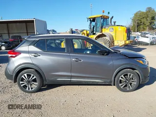 2019 Nissan Kicks S with VIN 3N1CP5CU2KL556291, listed as a IAAI auction lot 41312893 with 51,081 mi miles. Bid and sale history available at carsss.com. Image 13.