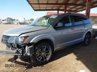 2017 Dodge Journey SE with VIN 3C4PDCABXHT586922, listed as a IAAI auction lot 41711047 with 114,118 mi miles and . Bid and sale history available at DreamBid. Image 2.