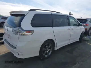 2014 Toyota Sienna SE with VIN 5TDXK3DC2ES472249, listed as a IAAI auction lot 41402101 with Not Provided miles and . Bid and sale history available at DreamBid. Image 4.