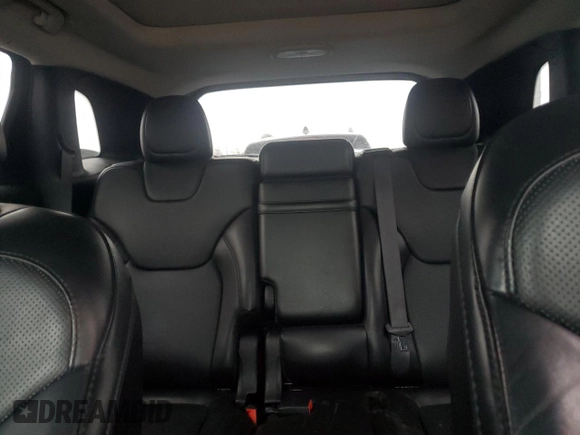 2016 Jeep Cherokee Overland with VIN 1C4PJLJS5GW315493, listed as a Copart auction lot 84885984 with 109,908 mi miles and Clean title. Bid and sale history available at DreamBid. Image 10.