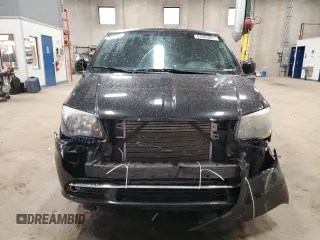 2014 Chrysler Town & Country S with VIN 2C4RC1HG1ER176087, listed as a Copart auction lot 47685805 with 130,257 mi miles and Salvage Title. Bid and sale history available at carsss.com. Image 5.