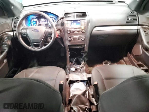 2019 Ford Police Interceptor Utility z VIN 1FM5K8AT6KGB15702, wystawiony jako Copart lot #47269055 z przebiegiem 106 958 mil mil oraz Czysty tytuł • Clean title. Historia ofert i sprzedaży dostępna na DreamBid. Obrazek 8.