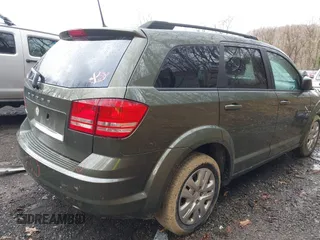 2018 Dodge Journey SE with VIN 3C4PDCABXJT496661, listed as a IAAI auction lot 41908124 with 82,257 mi miles. Bid and sale history available at carsss.com. Image 19.