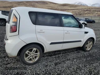 2011 Kia Soul + with VIN KNDJT2A2XB7316247, listed as a Copart auction lot 42155995 with 148,668 mi miles and Salvage Title. Bid and sale history available at DreamBid. Image 3.