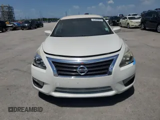 2013 Nissan Altima SL with VIN 1N4BL3AP1DC118419, listed as a Copart auction lot 61969095 with 205,427 mi miles and Clean title. Bid and sale history available at DreamBid. Image 5.