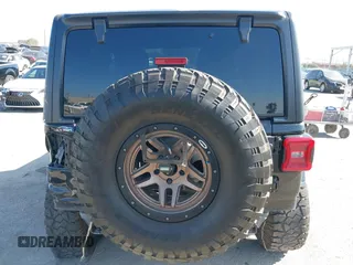 2018 Jeep Wrangler Sport with VIN 1C4GJXANXJW302523, listed as a IAAI auction lot 42527455 with 101,320 mi miles and . Bid and sale history available at DreamBid. Image 16.