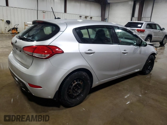 2017 Kia Forte5 LX with VIN KNAFK5A8XH5704627, listed as a Copart auction lot 51054265 with 152,846 mi miles and Salvage Title. Bid and sale history available at carsss.com. Image 3.