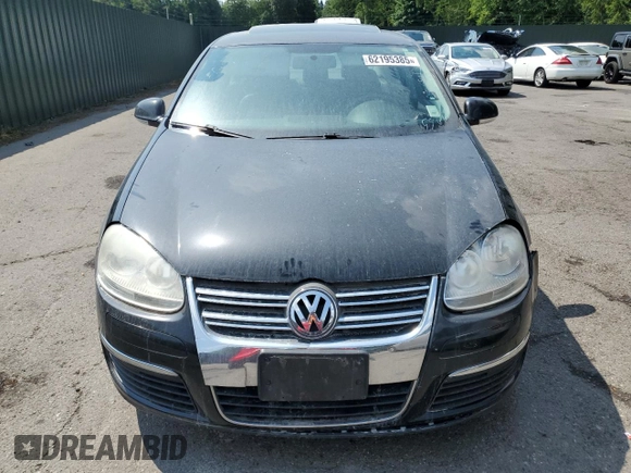 2008 Volkswagen Jetta Wolfsburg Edition with VIN 3VWRJ71K88M185501, listed as a Copart auction lot 62195385 with 156,017 mi miles and Clean title. Bid and sale history available at DreamBid. Image 5.