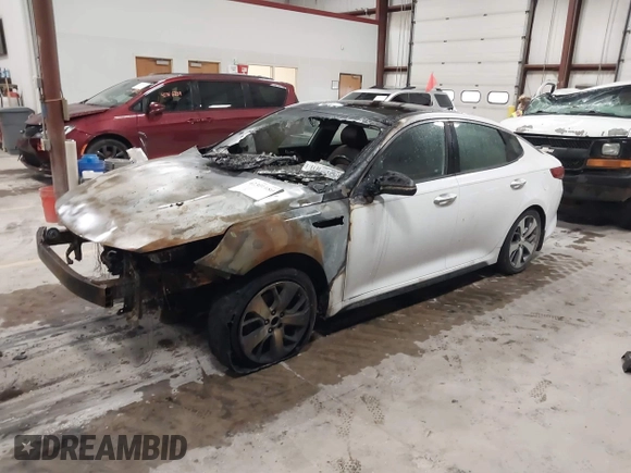 2016 Kia Optima SX Turbo с VIN 5XXGW4L24GG002425, выставлен на аукционе IAAI как лот 42301180 с пробегом Не указан миль и . История ставок и продаж доступна на DreamBid. Изображение 2.
