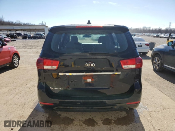 2016 Kia Sedona L with VIN KNDMA5C13G6208039, listed as a Copart auction lot 42313175 with 225,992 mi miles and Clean Title. Bid and sale history available at carsss.com. Image 6.