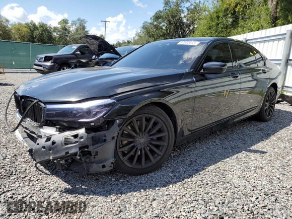 2019 BMW 7 Series 740i with VIN WBA7E2C51KB454698, listed as a Copart auction lot 67082613 with 10,000 mi miles. Bid and sale history available at carsss.com. Image 1.