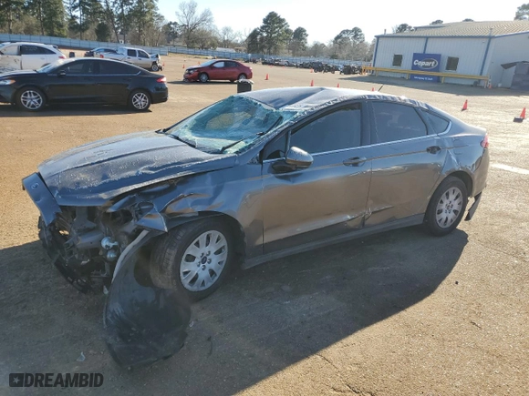 2014 Ford Fusion S with VIN 1FA6P0G76E5372872, listed as a Copart auction lot 47930435 with 0 mi miles and Non Repairable. Bid and sale history available at carsss.com. Image 1.