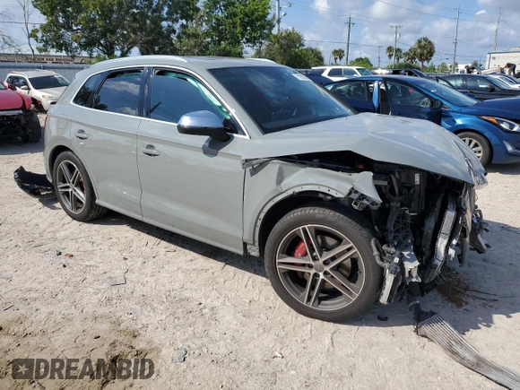 2019 Audi SQ5 with VIN WA1C4BFY9K2140267, listed as a Copart auction lot 71915064 with Not Provided miles and Non Repairable. Bid and sale history available at DreamBid. Image 4.