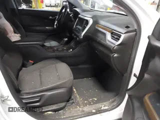 2017 GMC Acadia SLE with VIN 1GKKNSLA8HZ292941, listed as a IAAI auction lot 41360315 with 102,362 mi miles. Bid and sale history available at carsss.com. Image 5.