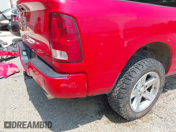 2012 Ram 1500 Express с VIN 1C6RD7FT1CS238087, выставлен на аукционе IAAI как лот 42423703 с пробегом 127 108 миль миль и . История ставок и продаж доступна на DreamBid. Изображение 20.
