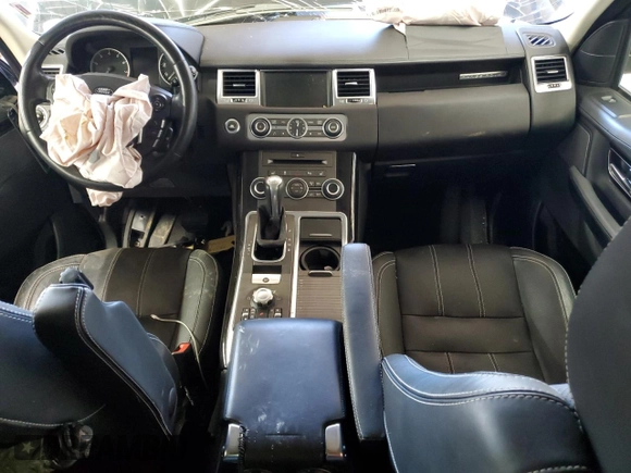 2011 Land Rover Range Rover Sport HSE Lux with VIN SALSK2D43BA272849, listed as a Copart auction lot 50518695 with Not Provided miles and Salvage Title. Bid and sale history available at DreamBid. Image 8.