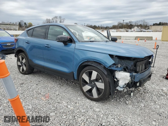 2023 Volvo C40 Ultimate z VIN YV4ED3GM0P2067200, wystawiony jako Copart lot #51802685 z przebiegiem 21 683 mil mil oraz Szkoda całkowita • Salvage title. Historia ofert i sprzedaży dostępna na DreamBid. Obrazek 4.