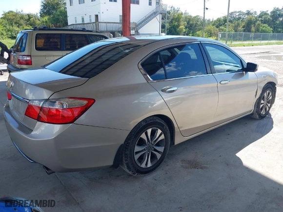 2014 Honda Accord Sedan LX with VIN 1HGCR2F32EA265540, listed as a IAAI auction lot 40387820 with 118,452 mi miles. Bid and sale history available at carsss.com. Image 4.