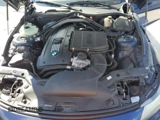 2013 BMW Z4 sDrive35i with VIN WBALM7C58DE385458, listed as a Copart auction lot 77959004 with 43,616 mi miles and Salvage Title. Bid and sale history available at carsss.com. Image 11.
