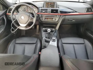 2013 BMW 3 Series 328i z VIN WBA3A5C57DF453465, wystawiony jako Copart lot #51005325 z przebiegiem 158 192 mil mil oraz Szkoda całkowita • Salvage title. Historia ofert i sprzedaży dostępna na DreamBid. Obrazek 8.