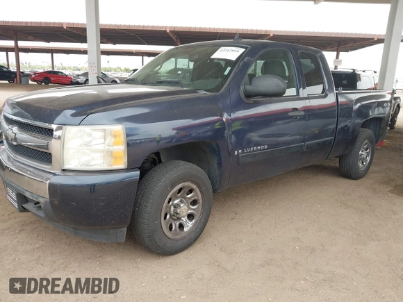 2007 Chevrolet Silverado 1500 1LT with VIN 2GCEK19CX71579533, listed as a IAAI auction lot 42247899 with 173,614 mi miles and . Bid and sale history available at DreamBid. Image 17.