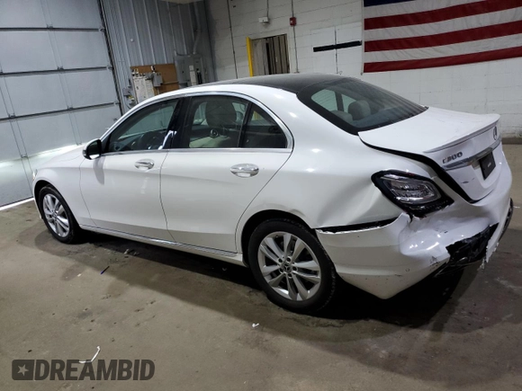 2019 Mercedes-Benz C 300 z VIN 55SWF8EB4KU313072, wystawiony jako Copart lot #63471715 z przebiegiem 51 829 mil mil oraz Szkoda całkowita • Salvage title. Historia ofert i sprzedaży dostępna na DreamBid. Obrazek 2.