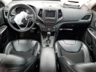 2019 Jeep Cherokee Latitude Plus with VIN 1C4PJLLB5KD110581, listed as a Copart auction lot 47652045 with 80,902 mi miles and Salvage Title. Bid and sale history available at DreamBid. Image 8.