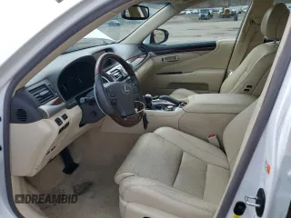 2016 Lexus LS 460 с VIN JTHBL5EF5G5140423, выставлен на аукционе Copart как лот 50889305 с пробегом 71 758 миль миль и Списание • Salvage title. История ставок и продаж доступна на DreamBid. Изображение 7.