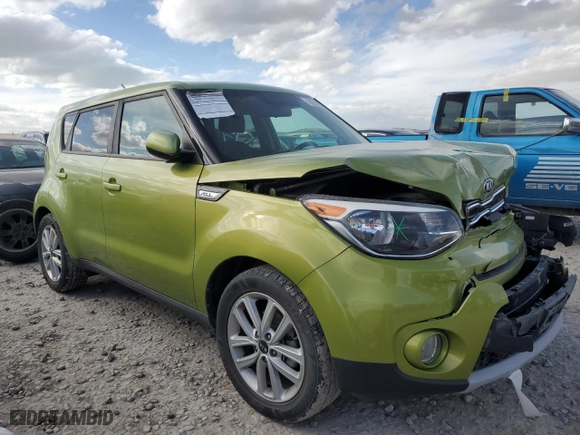2019 Kia Soul + with VIN KNDJP3A54K7910384, listed as a Copart auction lot 48238035 with 77,426 mi miles and Salvage Title. Bid and sale history available at carsss.com. Image 4.