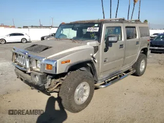 2006 Hummer H2 with VIN 5GRGN23U96H100245, listed as a Copart auction lot 85813544 with 0 mi miles and Salvage Title. Bid and sale history available at carsss.com. Image 1.