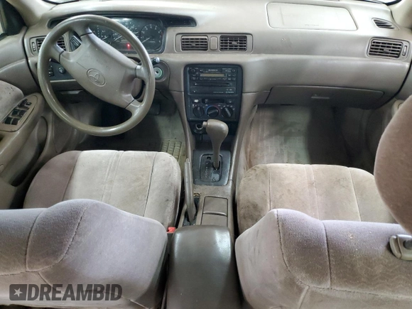 1998 Toyota Camry LE с VIN 4T1BG22K6WU356495, выставлен на аукционе Copart как лот 55639765 с пробегом Не указан миль и Списание • Salvage title. История ставок и продаж доступна на DreamBid. Изображение 8.