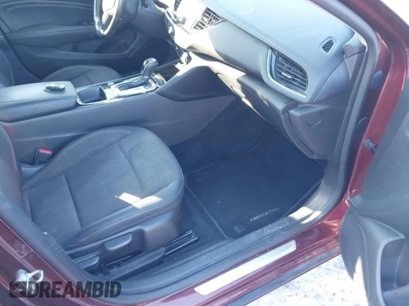 2019 Buick Regal Preferred II with VIN W04GM6SX0K1008235, listed as a IAAI auction lot 41315020 with 77,008 mi miles and . Bid and sale history available at DreamBid. Image 5.