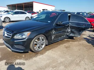 2014 Mercedes-Benz E-Class E 350 Sport with VIN WDDHF5KB1EA962778, listed as a IAAI auction lot 41972816 with 89,261 mi miles. Bid and sale history available at carsss.com. Image 18.