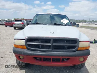 2002 Dodge Dakota Sport with VIN 1B7GL32X82S632091, listed as a IAAI auction lot 42091290 with 206,721 mi miles and . Bid and sale history available at carsss.com. Image 13.