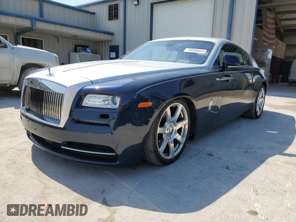2014 Rolls-Royce Wraith z VIN SCA665C58EUX84660, wystawiony jako Copart lot #76050444 z przebiegiem 46 271 mil mil oraz Szkody całkowita. Historia ofert i sprzedaży dostępna na DreamBid. Obrazek 1.