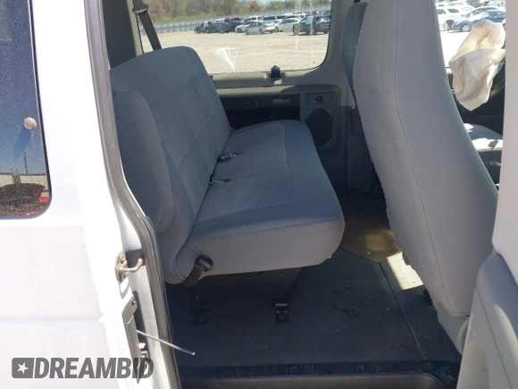 2006 Ford Econoline Passenger XL with VIN 1FBSS31L36DA88609, listed as a IAAI auction lot 41817356 with 45,454 mi miles and . Bid and sale history available at DreamBid. Image 8.