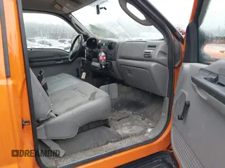 2007 Ford F-250 with VIN 1FDNF21557EA12597, listed as a IAAI auction lot 41454655 with 51,917 mi miles and . Bid and sale history available at DreamBid. Image 5.