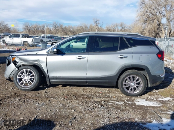 2023 GMC Terrain SLT with VIN 3GKALVEG9PL220933, listed as a IAAI auction lot 40994067 with 38,988 mi miles and . Bid and sale history available at carsss.com. Image 13.