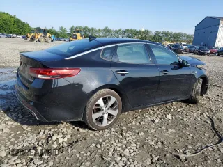 2017 Kia Optima SX with VIN 5XXGW4L2XHG144344, listed as a Copart auction lot 63154195 with 81,467 mi miles and Salvage title. Bid and sale history available at DreamBid. Image 3.