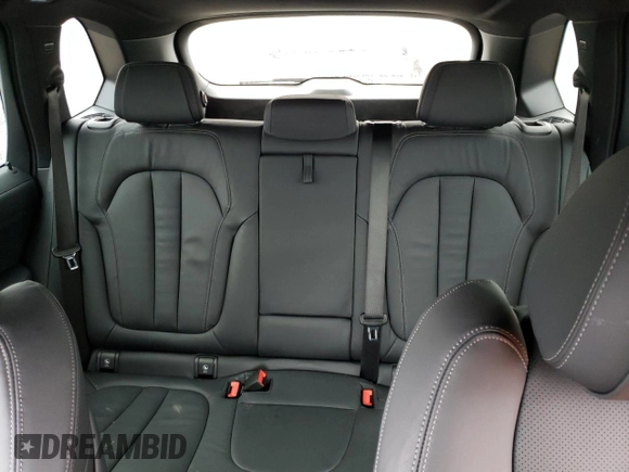 2021 BMW X5 xDrive40i with VIN 5UXCR6C0XM9F92513, listed as a Copart auction lot 42913123 with 18,378 mi miles and . Bid and sale history available at DreamBid. Image 10.