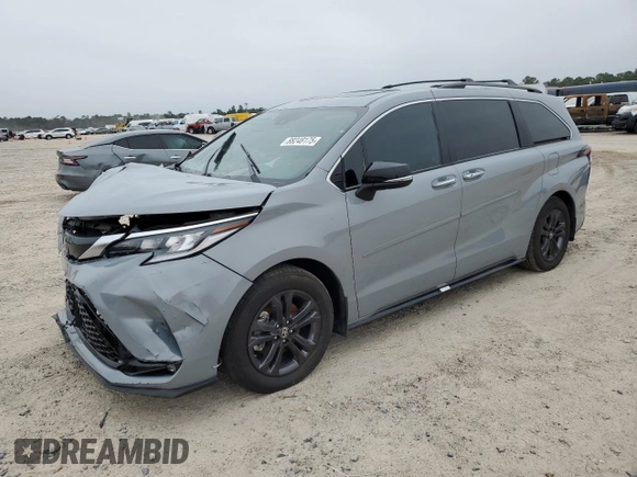 2024 Toyota Sienna LE with VIN 5TDCSKFC1RS131940, listed as a Copart auction lot 88248175 with 6,917 mi miles and Salvage Title. Bid and sale history available at carsss.com. Image 1.