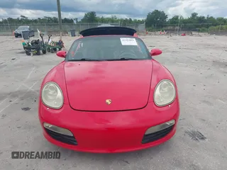 2006 Porsche Boxster с VIN WP0CA29866U712142, выставлен на аукционе IAAI как лот 42423093 с пробегом 57 057 миль миль и . История ставок и продаж доступна на DreamBid. Изображение 12.