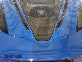 2018 McLaren 720S z VIN SBM14DCA1JW000261, wystawiony jako Copart lot #53197894 z przebiegiem 16 674 mil mil oraz . Historia ofert i sprzedaży dostępna na DreamBid. Obrazek 12.