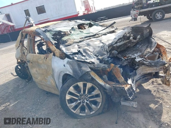 2019 Toyota RAV4 XLE Premium with VIN JTMA1RFVXKD511123, listed as a IAAI auction lot 41641979 with 1 mi miles. Bid and sale history available at carsss.com. Image 1.